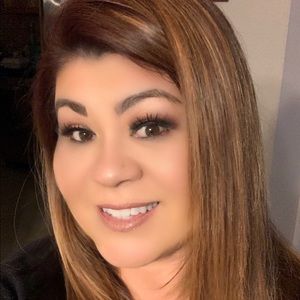 Meet your Posher, Rhonda